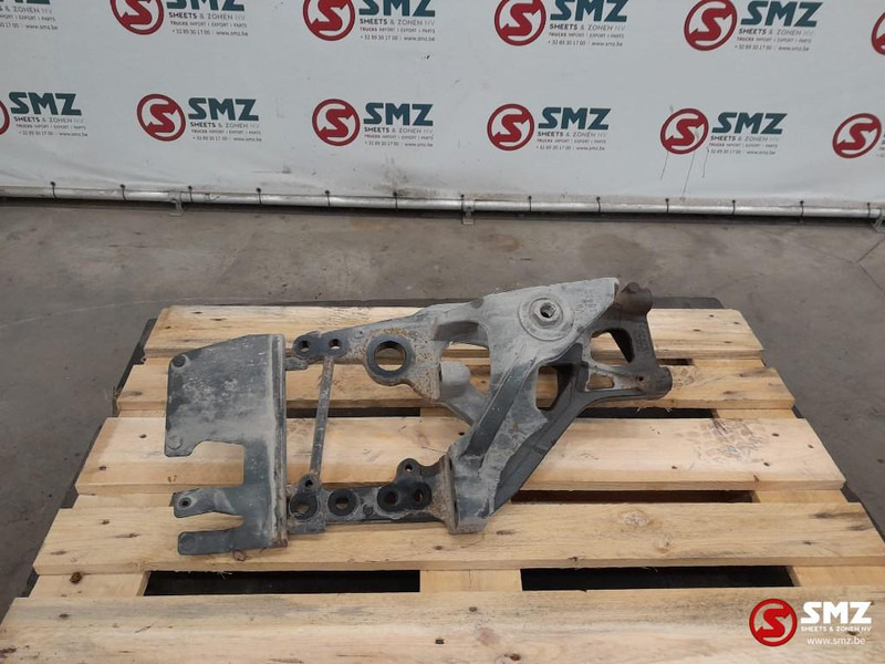 DAF Occ cabineveerbevestiging links DAF - Рама/ Шасси для Грузовиков: фото 1