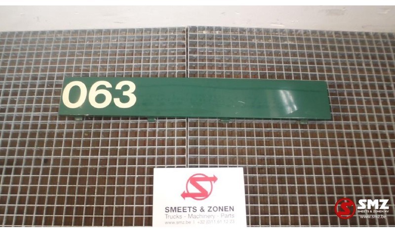 DAF Occ cover plate rechts xf 95 - Кузов и экстерьер для Грузовиков: фото 1