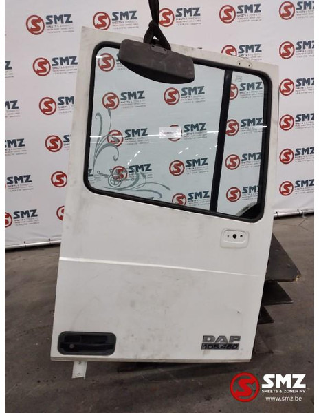 DAF Occ deur rechts DAF - Дверь и запчасти для Грузовиков: фото 1 DAF Occ deur rechts DAF - Дверь и запчасти для Грузовиков: фото 1