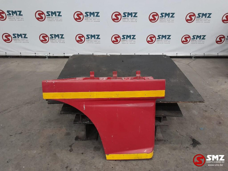 DAF Occ deurverlenging rechts DAF XF105 - Дверь и запчасти для Грузовиков: фото 1 DAF Occ deurverlenging rechts DAF XF105 - Дверь и запчасти для Грузовиков: фото 1