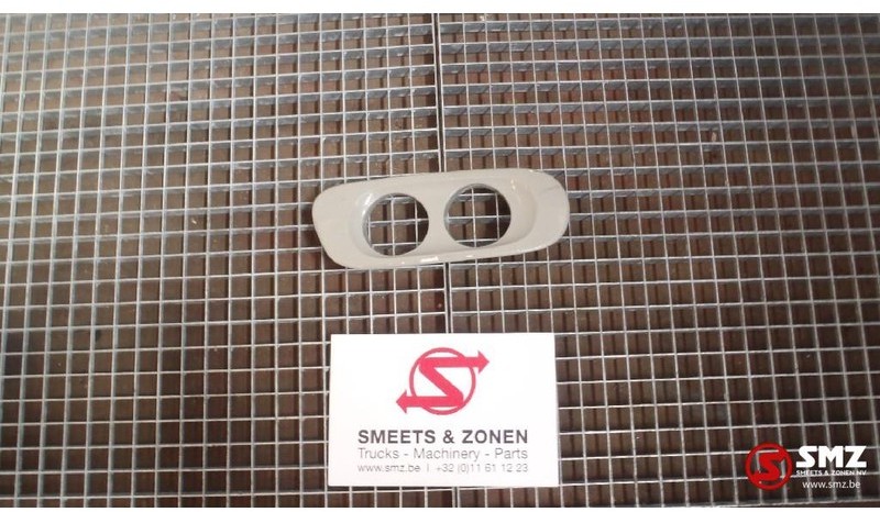 DAF Occ mistlicht cover in bumper cf - Противотуманная фара для Грузовиков: фото 1 DAF Occ mistlicht cover in bumper cf - Противотуманная фара для Грузовиков: фото 1