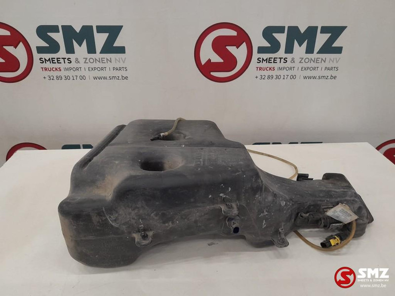 DAF Occ ruitensproeiervloeistofreservoir DAF - Стекло и запчасти для Грузовиков: фото 1 DAF Occ ruitensproeiervloeistofreservoir DAF - Стекло и запчасти для Грузовиков: фото 1