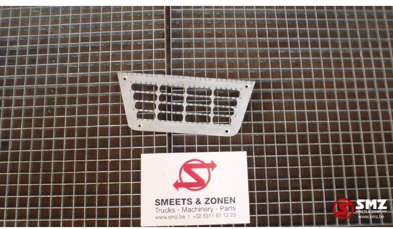 DAF Occ trede bovenaan xf 95 - Боковая подножка для Грузовиков: фото 1