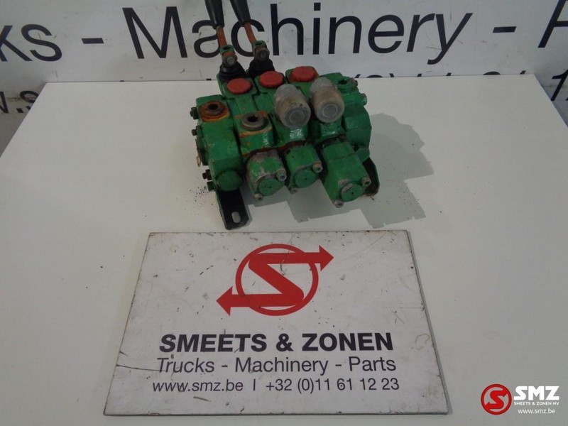 Diversen Occ 4 weg ventiel - Гидравлический клапан для Грузовиков: фото 1 Diversen Occ 4 weg ventiel - Гидравлический клапан для Грузовиков: фото 1