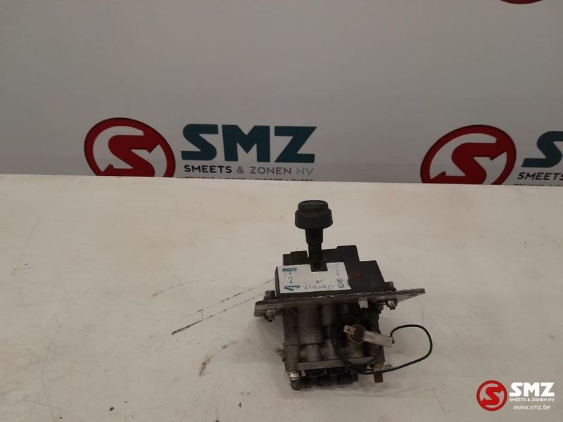 Diversen Occ hydrauliekschakelaar Afhymat - Гидравлика для Грузовиков: фото 1 Diversen Occ hydrauliekschakelaar Afhymat - Гидравлика для Грузовиков: фото 1