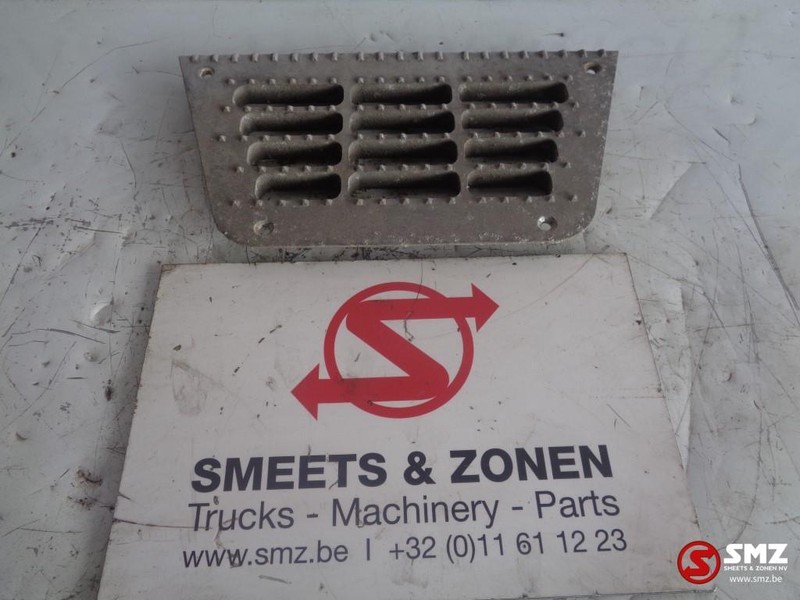 Iveco Occ trede - Боковая подножка для Грузовиков: фото 1