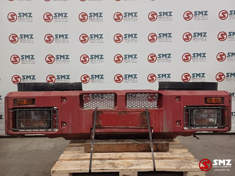 Iveco Occ voorbumper + koplampen Iveco - Бампер для Грузовиков: фото 1 Iveco Occ voorbumper + koplampen Iveco - Бампер для Грузовиков: фото 1