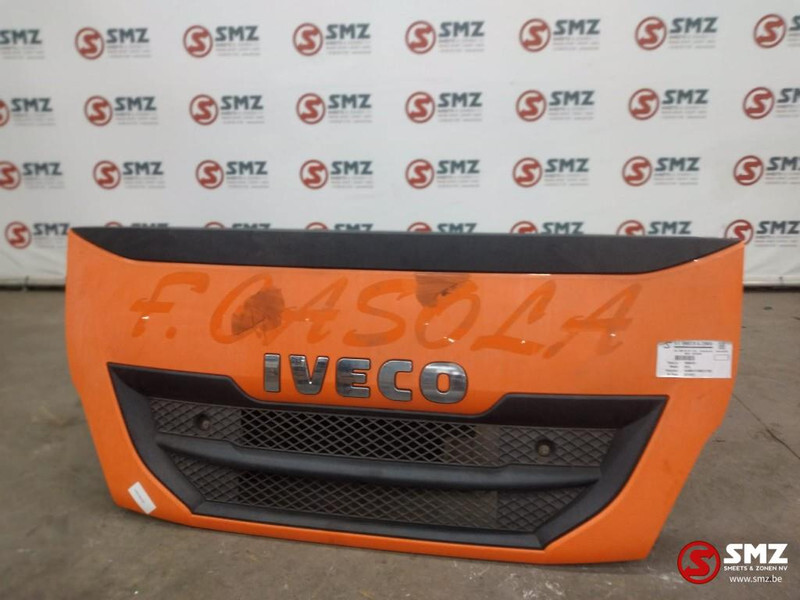 Iveco Occ voorpaneel grille Iveco - Решётка радиатора для Грузовиков: фото 1 Iveco Occ voorpaneel grille Iveco - Решётка радиатора для Грузовиков: фото 1