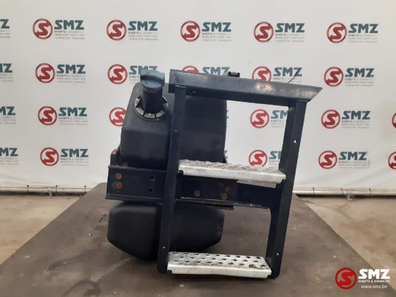 MAN Occ AdBluetank 60L MAN - Топливная система для Грузовиков: фото 1 MAN Occ AdBluetank 60L MAN - Топливная система для Грузовиков: фото 1
