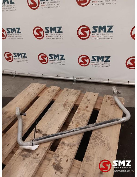 MAN Occ bumpertrap MAN - Бампер для Грузовиков: фото 1 MAN Occ bumpertrap MAN - Бампер для Грузовиков: фото 1