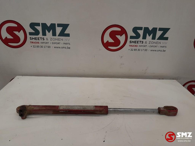 MAN Occ cabinekantelcilinder MAN - Рама/ Шасси для Грузовиков: фото 1