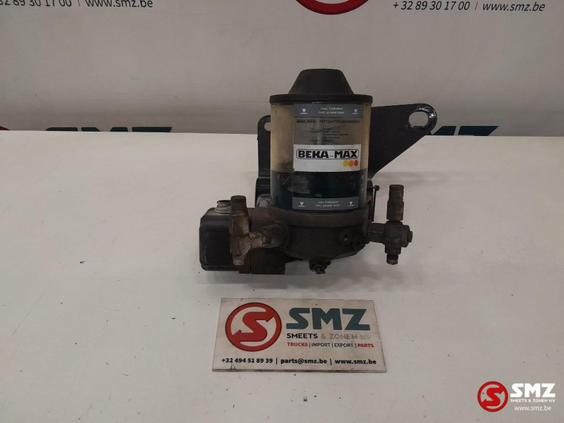 MAN Occ centrale vetsmering Bekamax EP2000 - Рама/ Шасси для Грузовиков: фото 1 MAN Occ centrale vetsmering Bekamax EP2000 - Рама/ Шасси для Грузовиков: фото 1