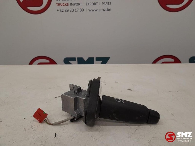 MAN Occ combischakelaar retarder MAN TGS 81255090159 - Кабина и интерьер для Грузовиков: фото 1 MAN Occ combischakelaar retarder MAN TGS 81255090159 - Кабина и интерьер для Грузовиков: фото 1