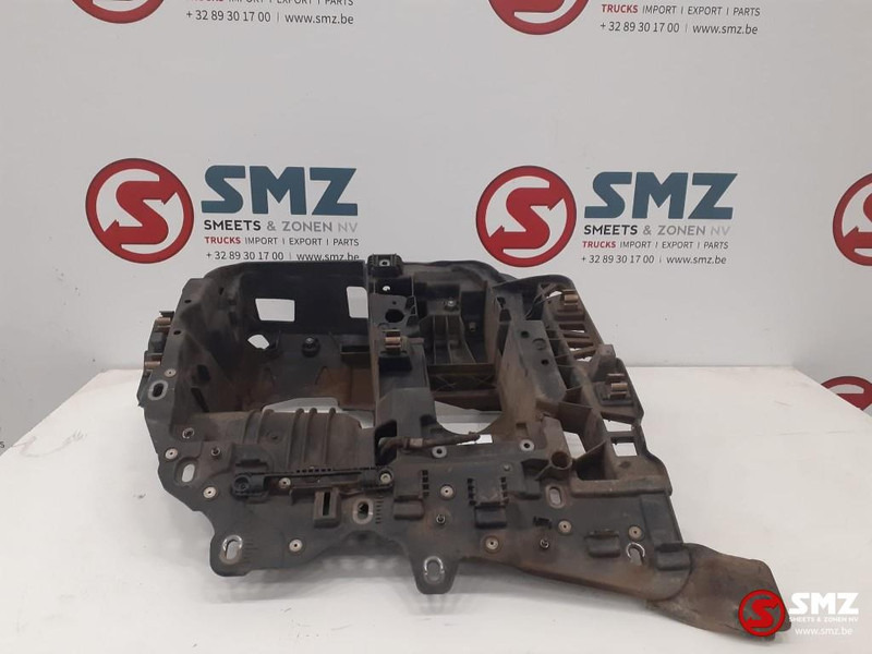 MAN Occ koplampsteun links MAN - Передняя фара для Грузовиков: фото 1