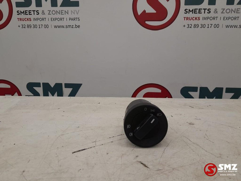 MAN Occ lichtschakelaar MAN - Электрическая система для Грузовиков: фото 1 MAN Occ lichtschakelaar MAN - Электрическая система для Грузовиков: фото 1