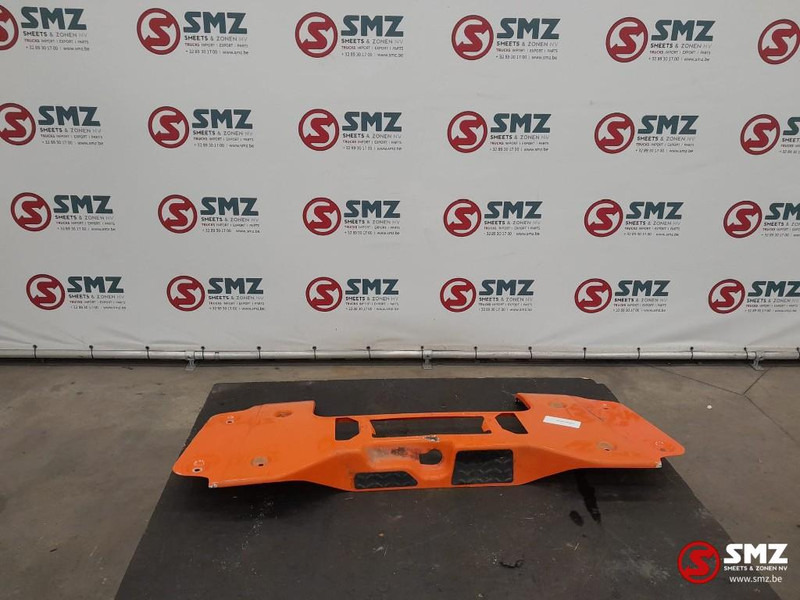 MAN Occ middendeel voorbumper MAN - Бампер для Грузовиков: фото 1 MAN Occ middendeel voorbumper MAN - Бампер для Грузовиков: фото 1