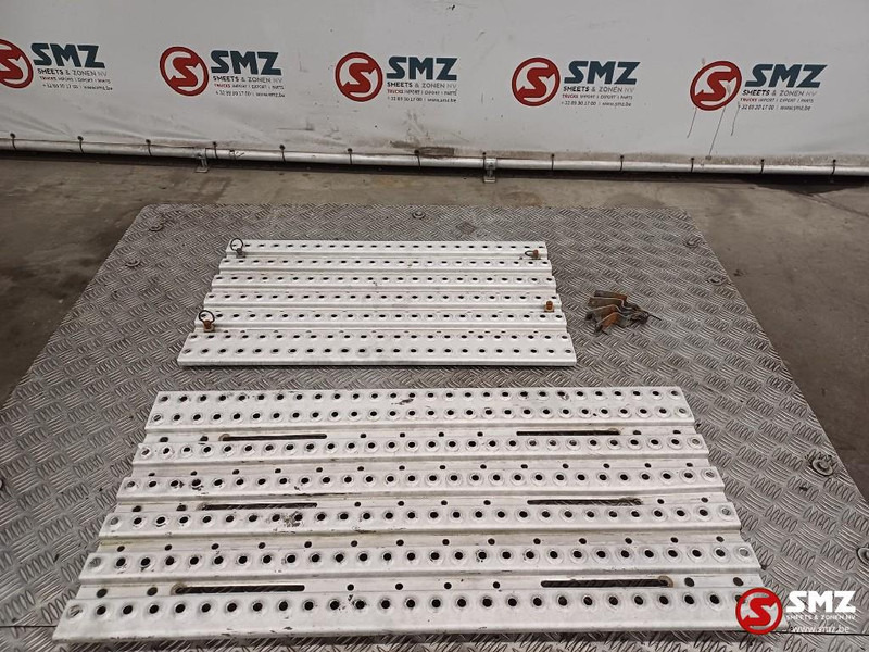 MAN Occ set bordesplaten MAN - Рама/ Шасси для Грузовиков: фото 1 MAN Occ set bordesplaten MAN - Рама/ Шасси для Грузовиков: фото 1