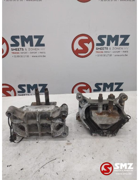 MAN Occ set motorsteunen MAN - Подушка двигателя для Грузовиков: фото 1 MAN Occ set motorsteunen MAN - Подушка двигателя для Грузовиков: фото 1