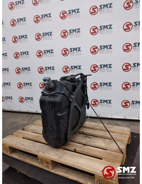 Mercedes-Benz Occ AdBluetank 60L Mercedes Actros A9604702715 - Топливная система для Грузовиков: фото 1