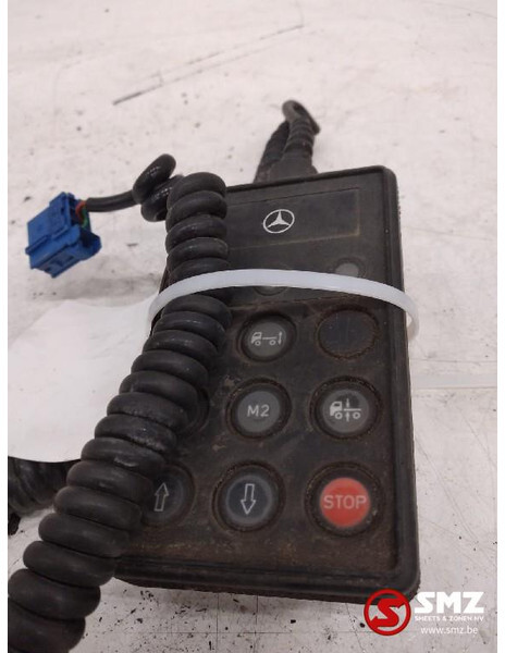 Mercedes-Benz Occ bediening luchtvering Mercedes - Электрическая система для Грузовиков: фото 1