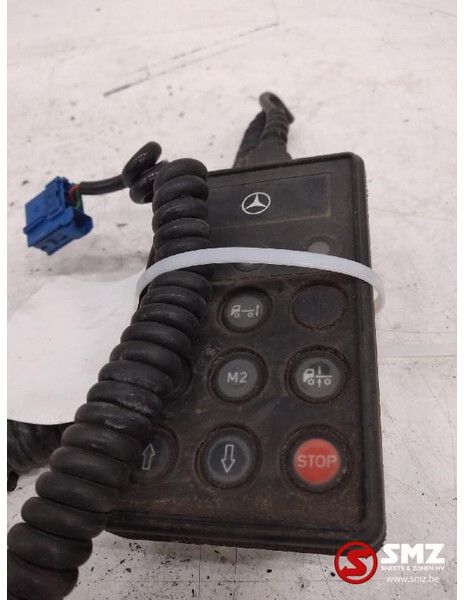 Mercedes-Benz Occ bediening luchtvering Mercedes - Электрическая система для Грузовиков: фото 1