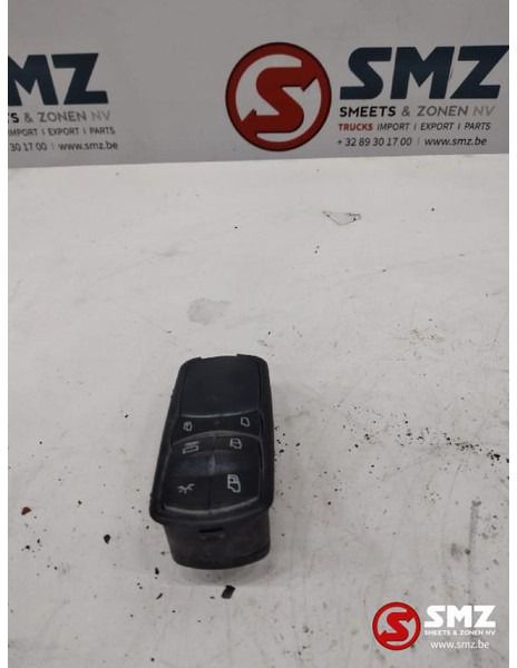 Mercedes-Benz Occ deurbedieningspaneel passagierszijde Mercedes - Электрическая система для Грузовиков: фото 1