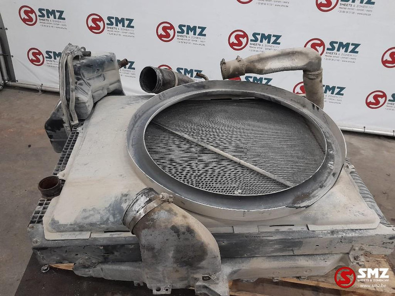 Mercedes-Benz Occ radiator + intercooler + koelvloeistofreservoi - Радиатор для Грузовиков: фото 1 Mercedes-Benz Occ radiator + intercooler + koelvloeistofreservoi - Радиатор для Грузовиков: фото 1