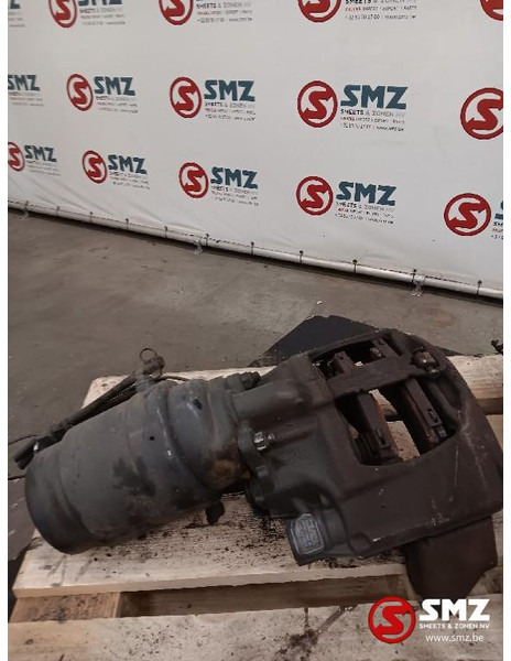 Mercedes-Benz Occ remklauw linksachter Mercedes - Тормозной суппорт для Грузовиков: фото 1