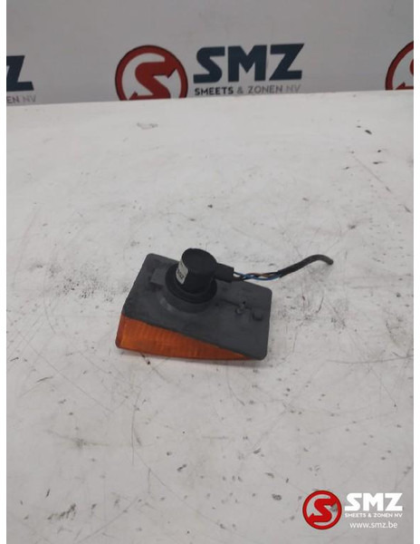 Mercedes-Benz Occ richtingaanwijzer rechts Mercedes - Свет/ Освещение для Грузовиков: фото 1 Mercedes-Benz Occ richtingaanwijzer rechts Mercedes - Свет/ Освещение для Грузовиков: фото 1