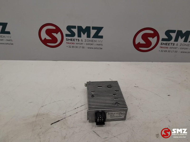 Mercedes-Benz Occ spanningsomvormer Mercedes Actros MP4 A0015421 - Блок управления для Грузовиков: фото 1
