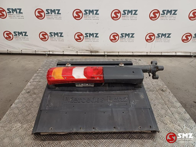 Mercedes-Benz Occ spatbord achteraaan links Mercedes - Кузов и экстерьер для Грузовиков: фото 1 Mercedes-Benz Occ spatbord achteraaan links Mercedes - Кузов и экстерьер для Грузовиков: фото 1