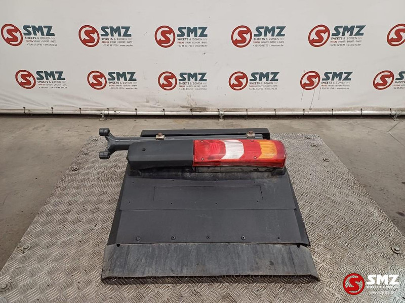 Mercedes-Benz Occ spatbord achteraaan rechts Mercedes - Кузов и экстерьер для Грузовиков: фото 1 Mercedes-Benz Occ spatbord achteraaan rechts Mercedes - Кузов и экстерьер для Грузовиков: фото 1