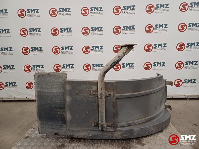 Mercedes-Benz Occ spatbord + spatbordbeugel Econic rechtsachtera - Кузов и экстерьер для Грузовиков: фото 1 Mercedes-Benz Occ spatbord + spatbordbeugel Econic rechtsachtera - Кузов и экстерьер для Грузовиков: фото 1