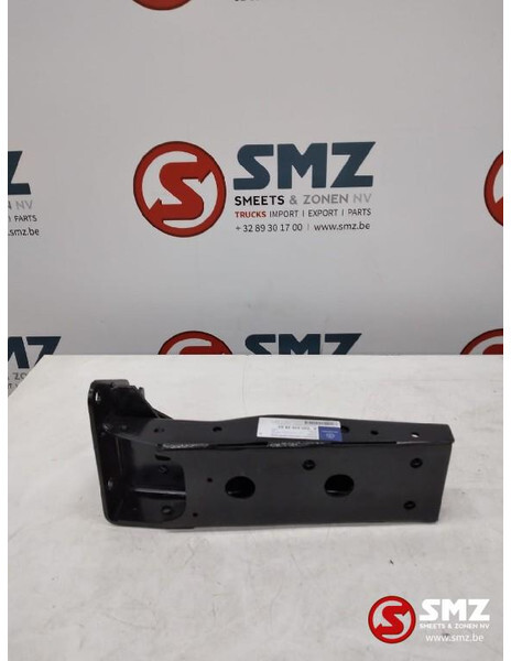 Mercedes-Benz Occ trapsteun rechts Mercedes Actros A9305203833 - Рама/ Шасси для Грузовиков: фото 1