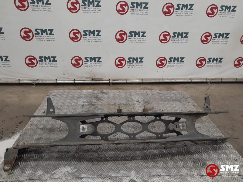 Mercedes-Benz Occ voorbumperbalk Mercedes - Бампер для Грузовиков: фото 1