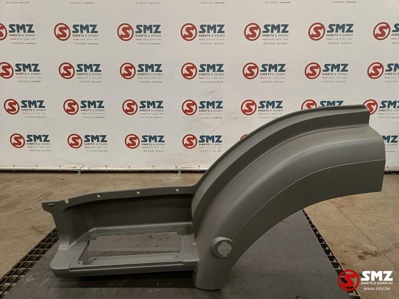 Mercedes-Benz Opstapbak boven links Axor - Боковая подножка для Грузовиков: фото 1