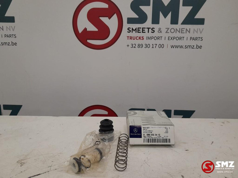 Mercedes-Benz Reparatieset hoofdkoppelingscilinder mercedes 2636 - Сцепление и запчасти для Грузовиков: фото 1 Mercedes-Benz Reparatieset hoofdkoppelingscilinder mercedes 2636 - Сцепление и запчасти для Грузовиков: фото 1