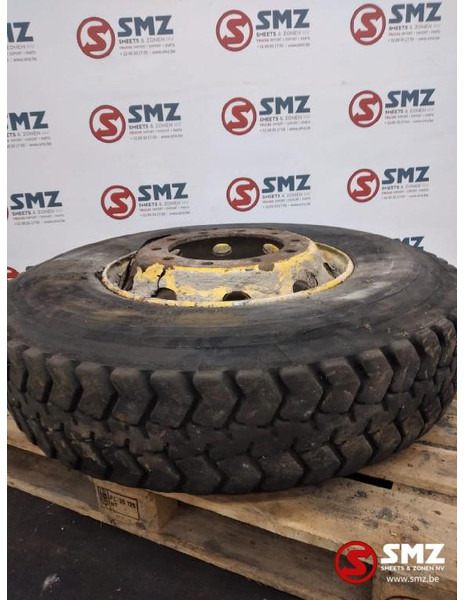 Michelin Occ vrachtwagenband Michelin 12R22.5 - Шина для Грузовиков: фото 1 Michelin Occ vrachtwagenband Michelin 12R22.5 - Шина для Грузовиков: фото 1