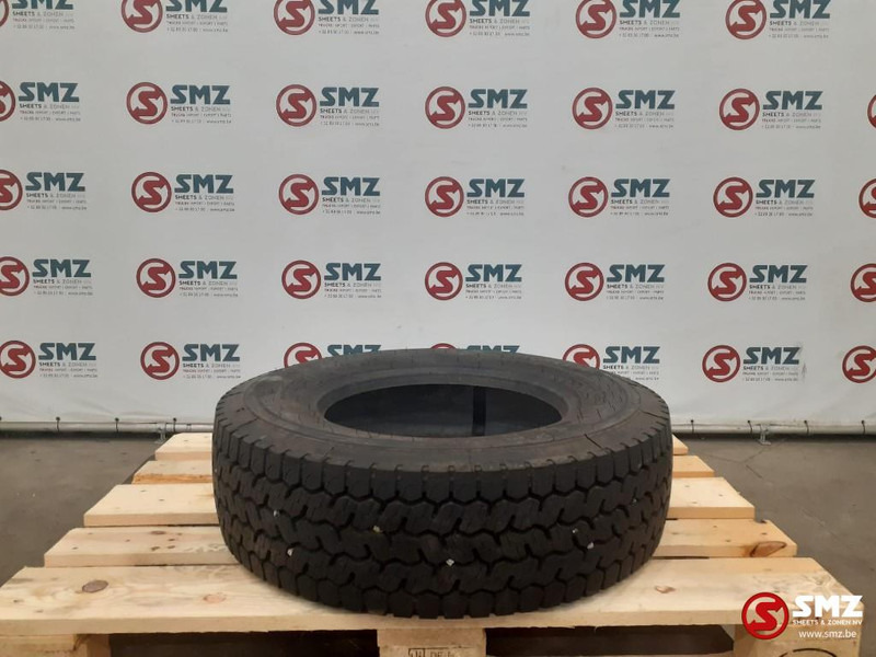 Michelin Occ vrachtwagenband Michelin 225/75R17.5 - Шина для Грузовиков: фото 1 Michelin Occ vrachtwagenband Michelin 225/75R17.5 - Шина для Грузовиков: фото 1