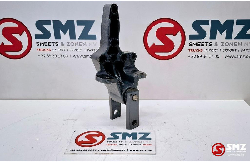 Renault Occ bladveerbeugel vooras links Renault - Рама/ Шасси для Грузовиков: фото 1