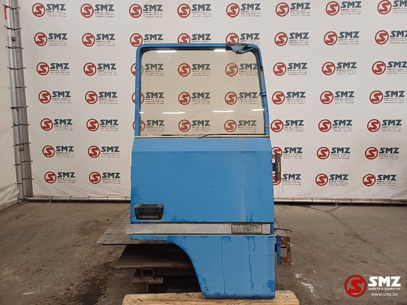 Renault Occ deur rechts Renault - Дверь и запчасти для Грузовиков: фото 1 Renault Occ deur rechts Renault - Дверь и запчасти для Грузовиков: фото 1