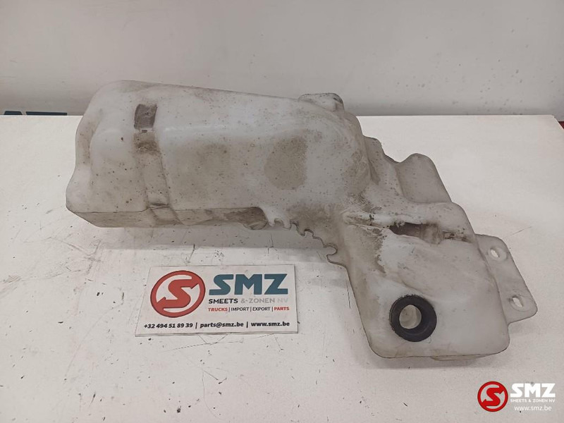 Renault Occ ruitensproeierreservoir Renault T 82303046 - Щетка стеклоочистителя для Грузовиков: фото 1 Renault Occ ruitensproeierreservoir Renault T 82303046 - Щетка стеклоочистителя для Грузовиков: фото 1