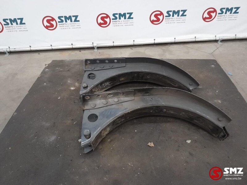 Renault Occ set tanksteunen Renault T 20721537 - Топливная система для Грузовиков: фото 1 Renault Occ set tanksteunen Renault T 20721537 - Топливная система для Грузовиков: фото 1