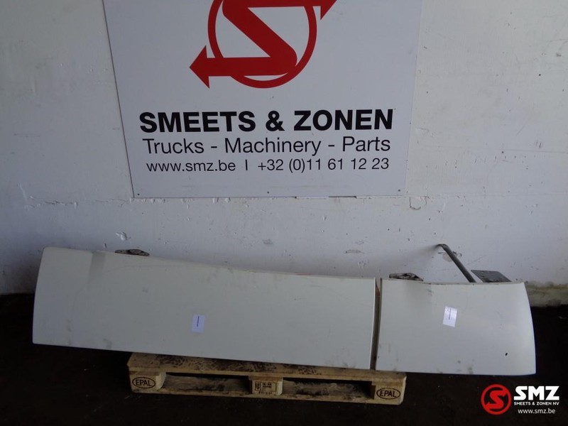 Renault Occ spoiler links renault premium - Аэродинамика/ Спойлеры для Грузовиков: фото 1