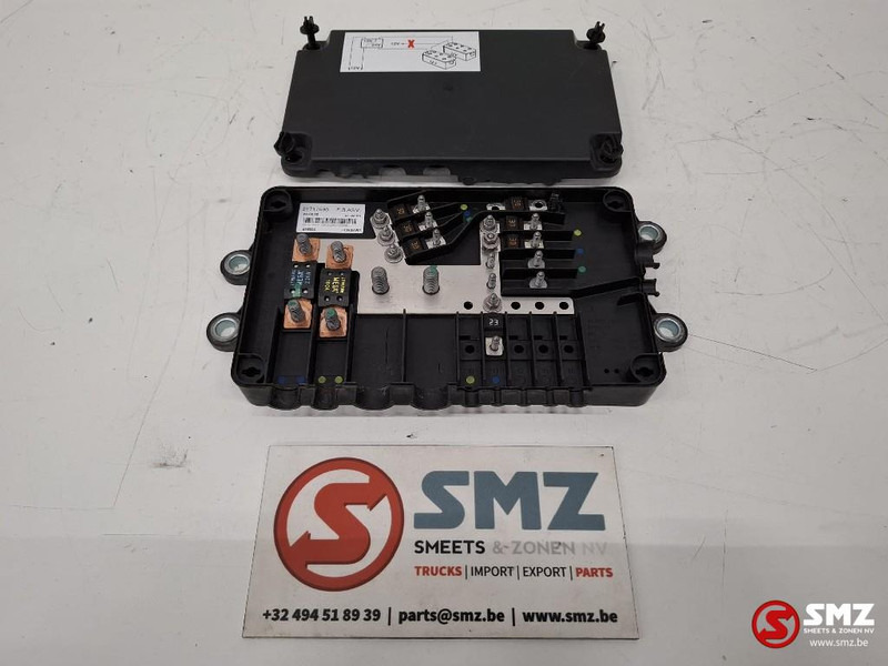 Renault Occ zekeringskast Renault - Электрическая система для Грузовиков: фото 1