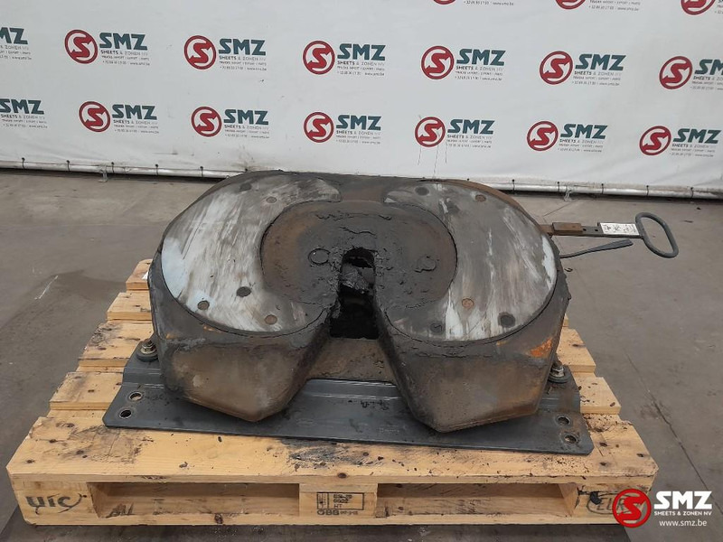 SAF Occ koppelschotel + montageplaat SAF - Седло для Грузовиков: фото 1 SAF Occ koppelschotel + montageplaat SAF - Седло для Грузовиков: фото 1