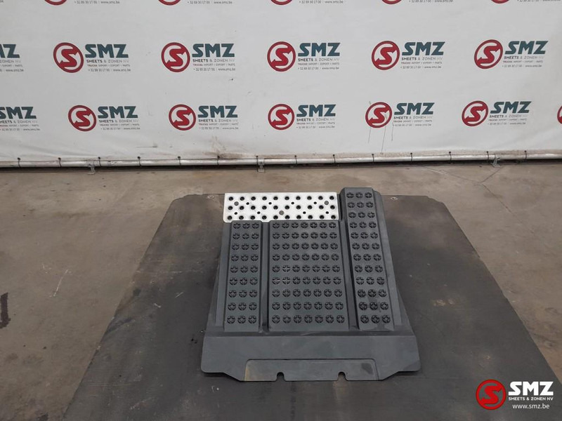 Scania Occ batterijdeksel Scania - Рама/ Шасси для Грузовиков: фото 1