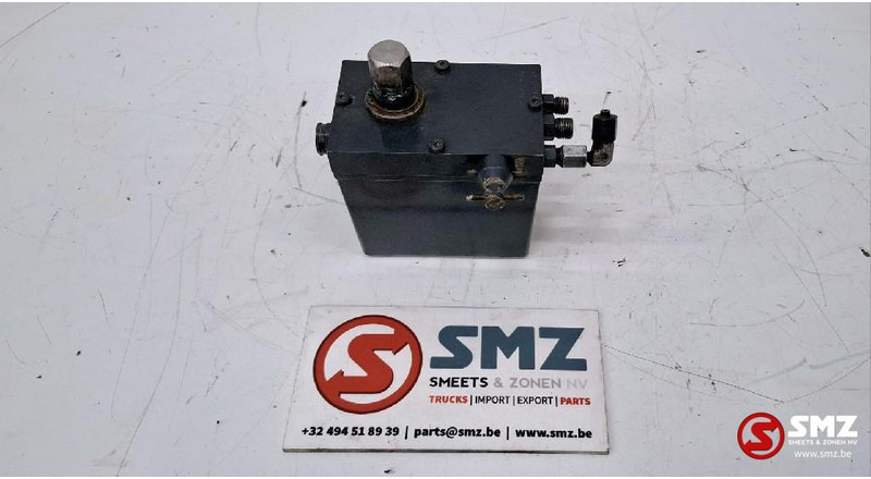 Scania Occ cabinekantelpomp Scania - Рама/ Шасси для Грузовиков: фото 1 Scania Occ cabinekantelpomp Scania - Рама/ Шасси для Грузовиков: фото 1