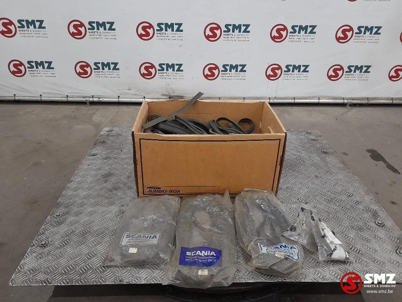 Scania Occ lot vensterrubbers Scania - Стекло и запчасти для Грузовиков: фото 1 Scania Occ lot vensterrubbers Scania - Стекло и запчасти для Грузовиков: фото 1