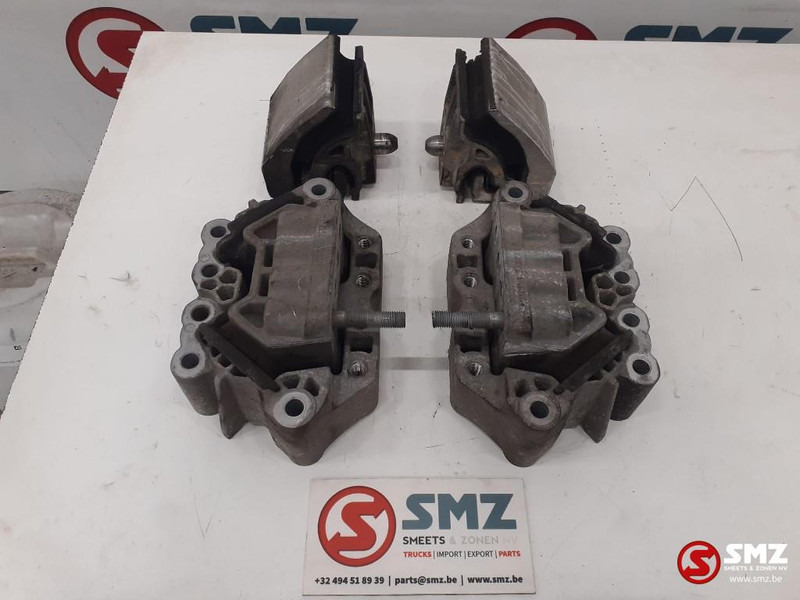 Scania Occ set motorsteunen Scania - Подушка двигателя для Грузовиков: фото 1 Scania Occ set motorsteunen Scania - Подушка двигателя для Грузовиков: фото 1